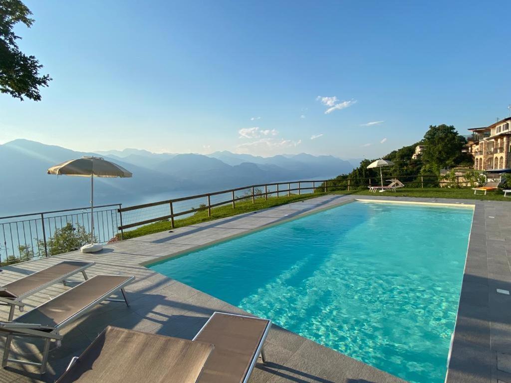 La Casa Di Pericle Aparthotel Brenzone sul Garda Luaran gambar